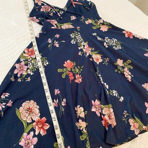 Soprano navy blue floral sundress, Size S